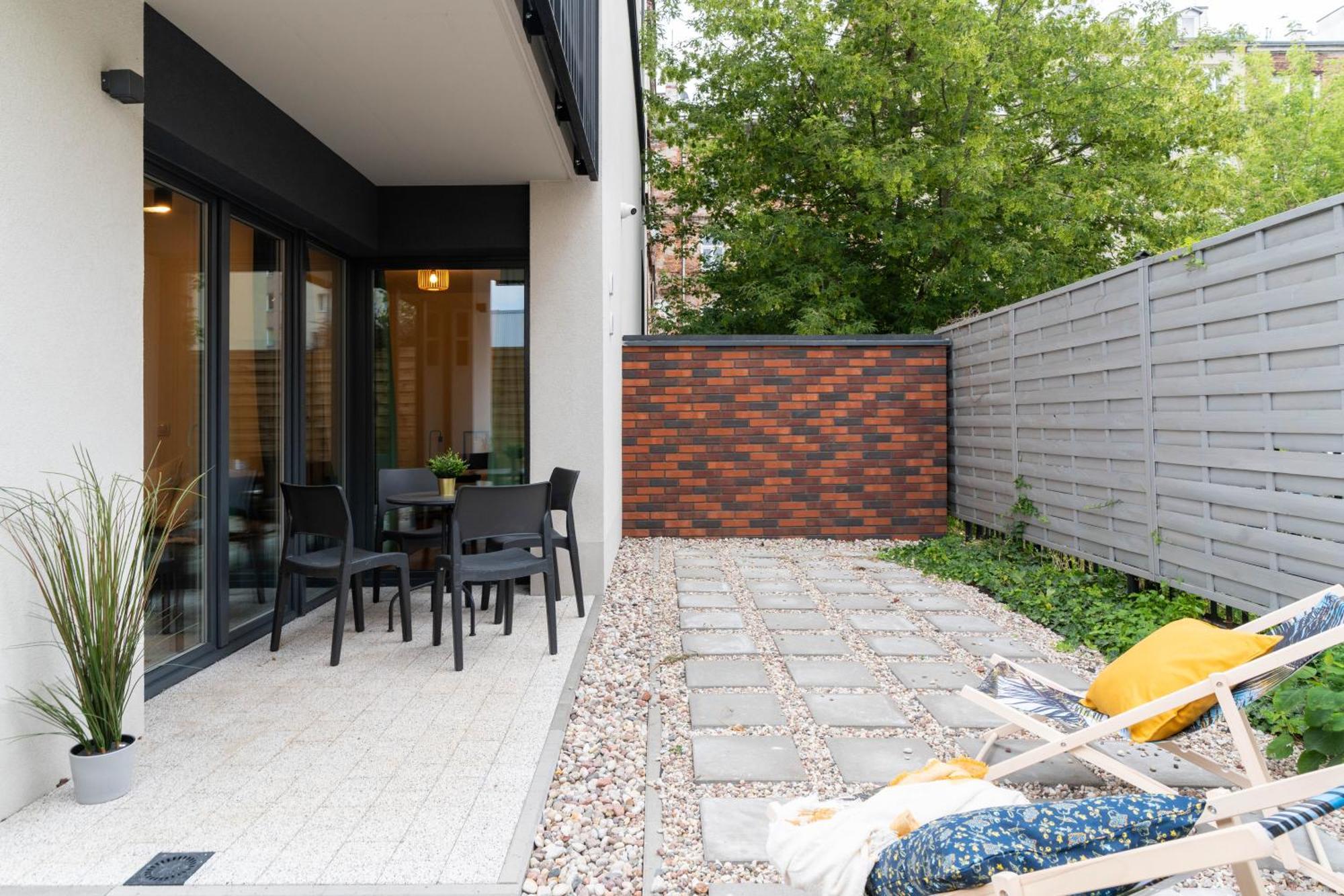 Lineburg Villa Apartments Varşovia Exterior foto