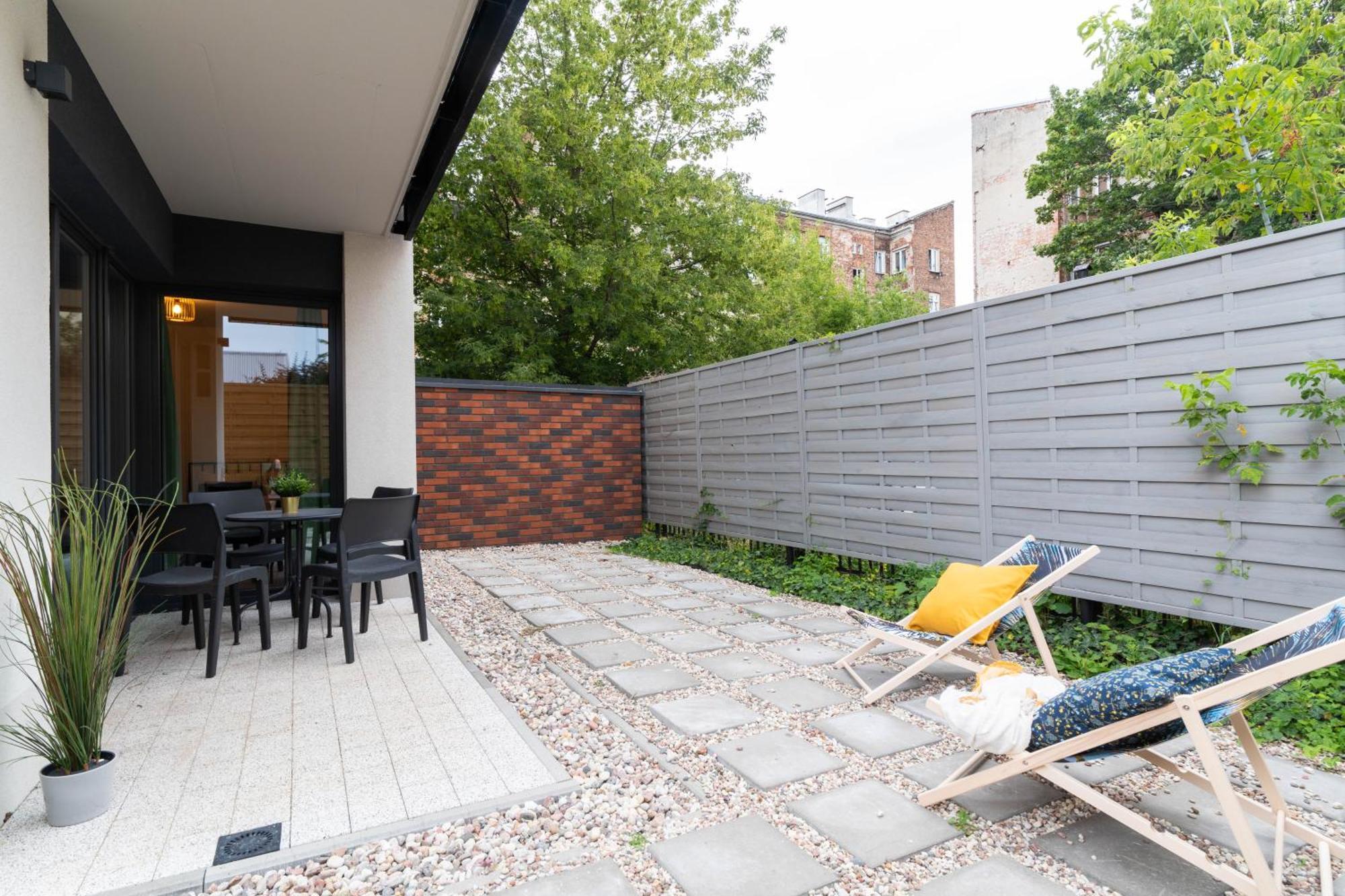 Lineburg Villa Apartments Varşovia Exterior foto