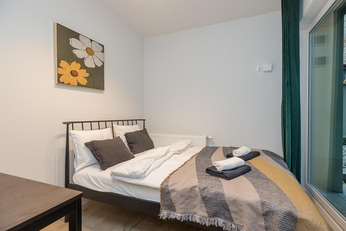 Lineburg Villa Apartments Varşovia Exterior foto