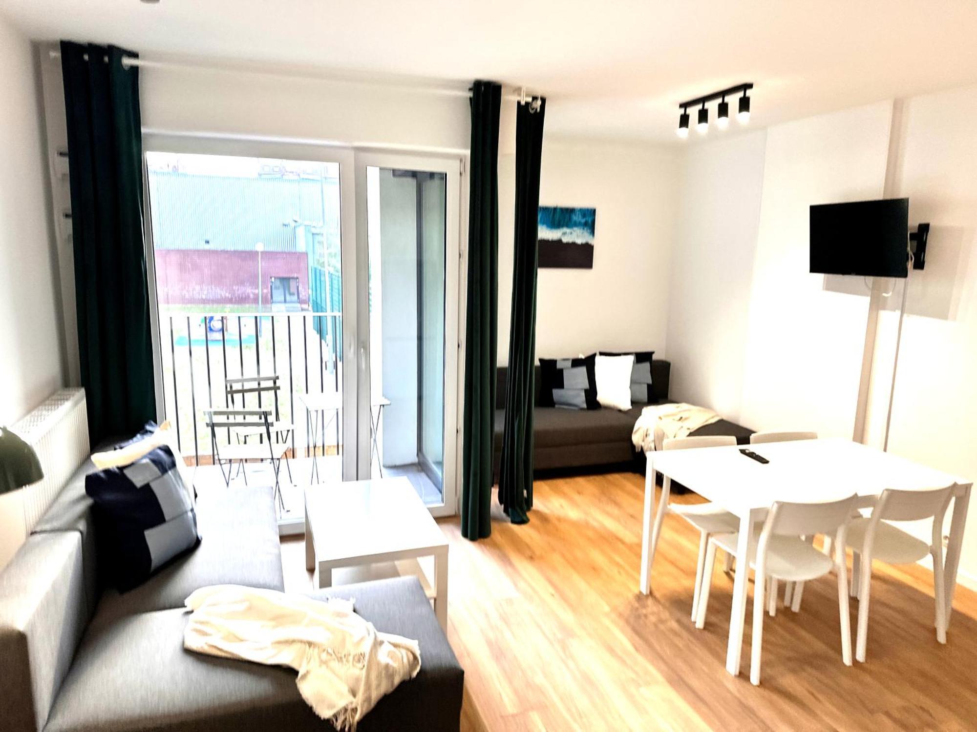 Lineburg Villa Apartments Varşovia Exterior foto