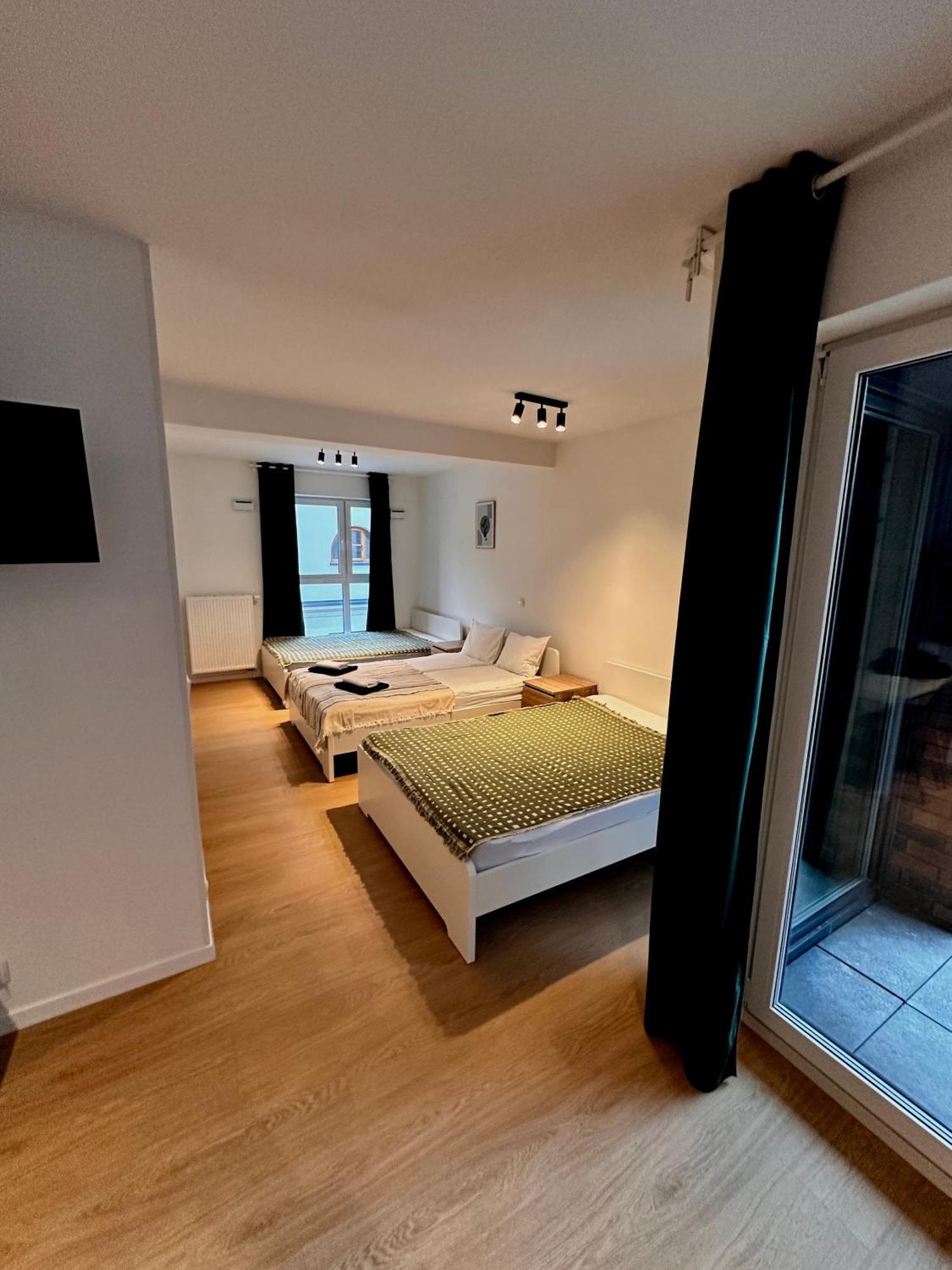 Lineburg Villa Apartments Varşovia Exterior foto