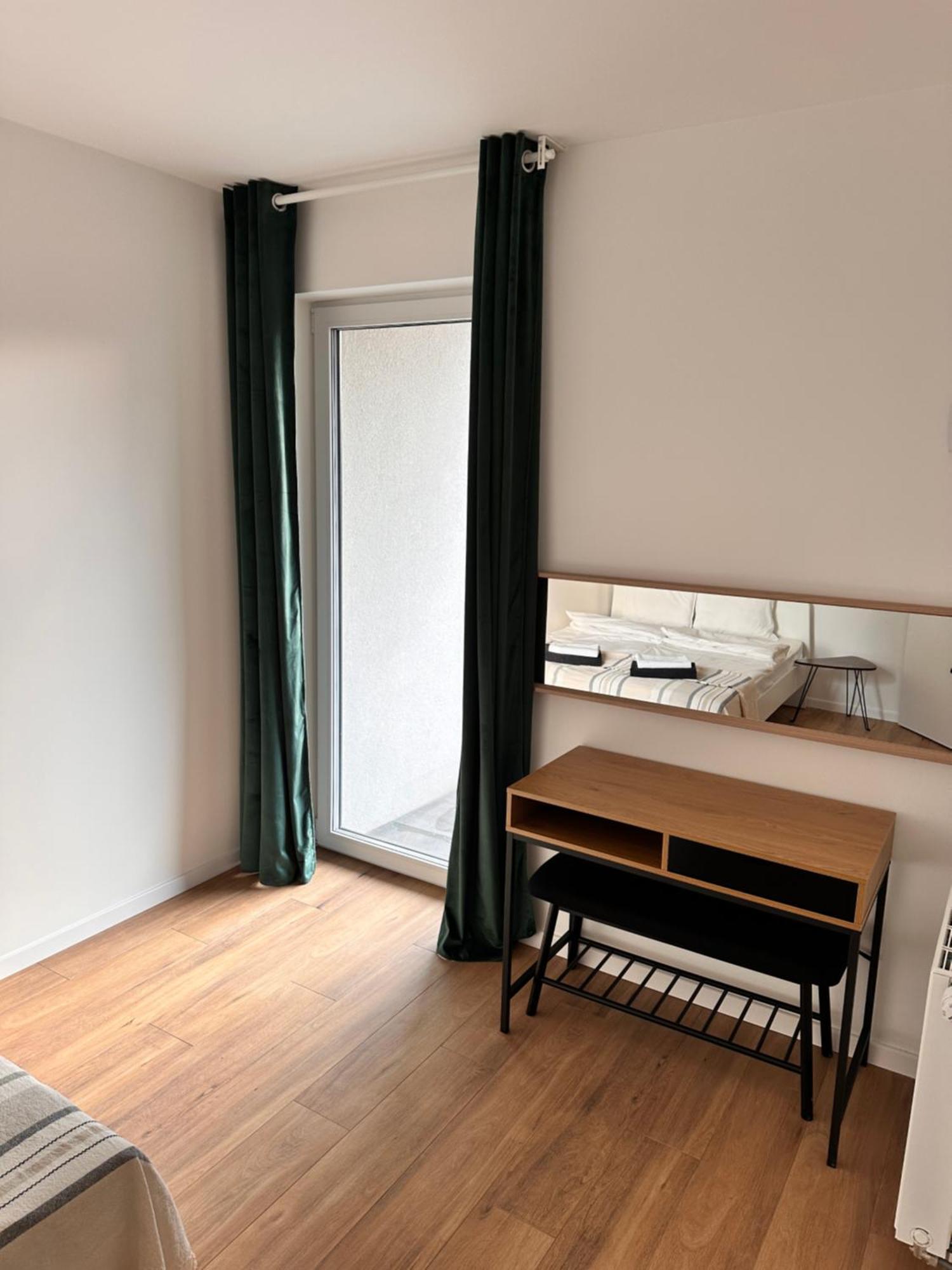 Lineburg Villa Apartments Varşovia Exterior foto